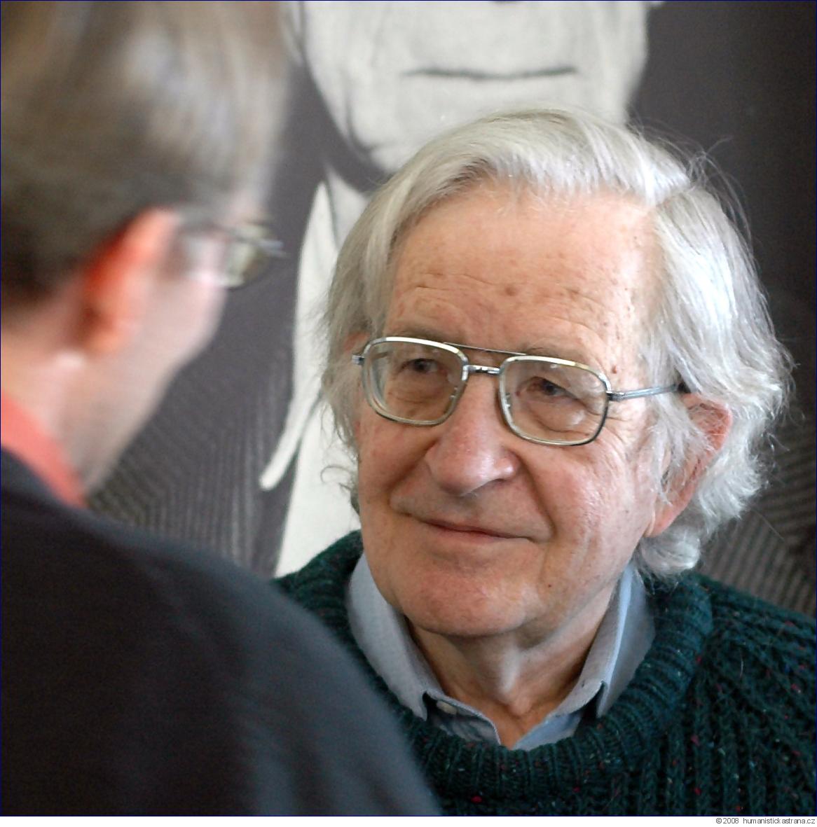 profesor Noam Chomsky při setkání s Janem Tamášem